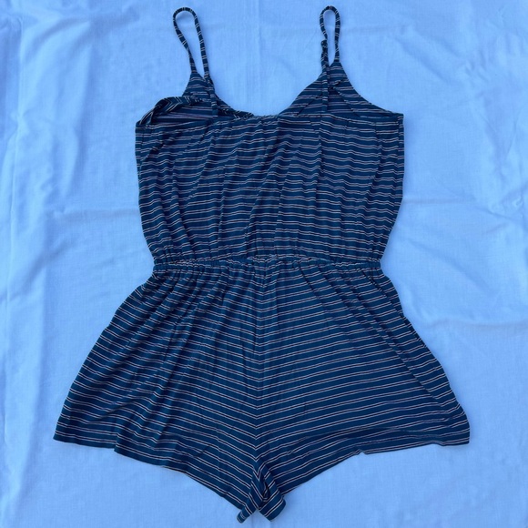 American Eagle Crossover V-Neck Striped Romper - Picture 2 of 12